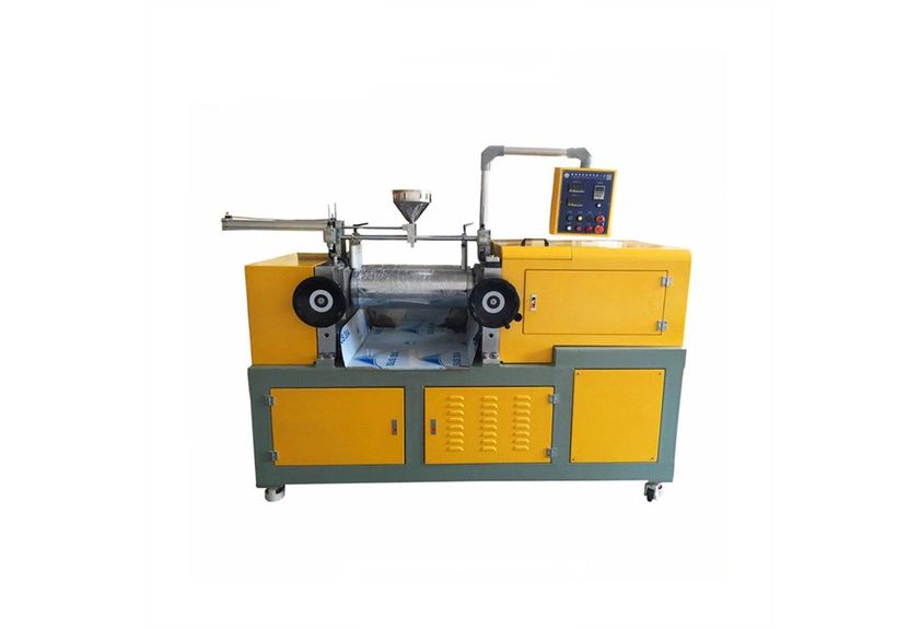 Rubber Tyre Extruder Machine